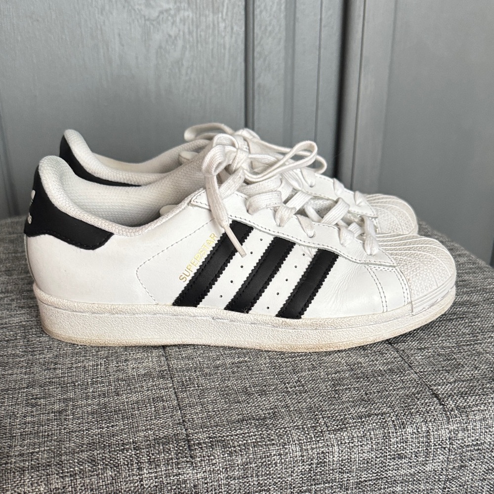 Adidas Superstar Sneakers - Picture 4 of 5